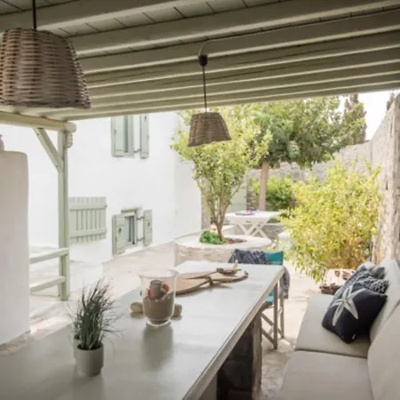 Life With Private Jacuzzi In Paros Vila *