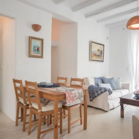 Villa Life With Private Jacuzzi In Paros Isterni (Paros)