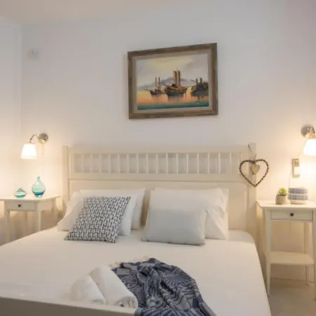 Life With Private Jacuzzi In Paros Vila *