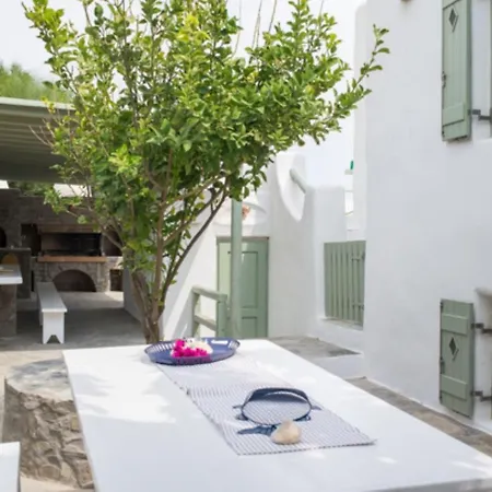 Villa Life With Private Jacuzzi In Paros Isterni (Paros)