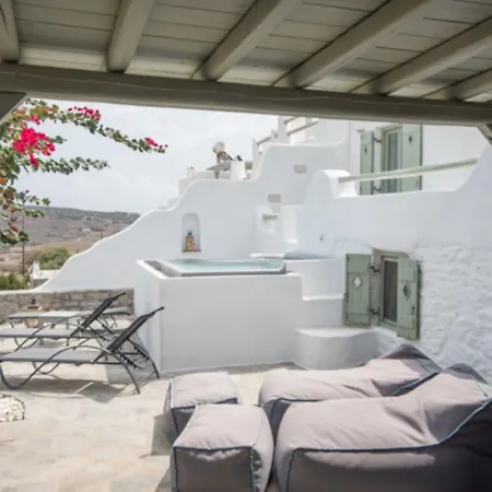 Vila Life With Private Jacuzzi In Paros *