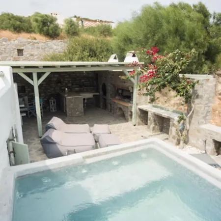 Villa Life With Private Jacuzzi In Paros Isterni (Paros)