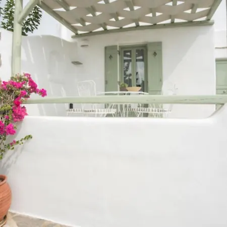 Life With Private Jacuzzi In Paros *
